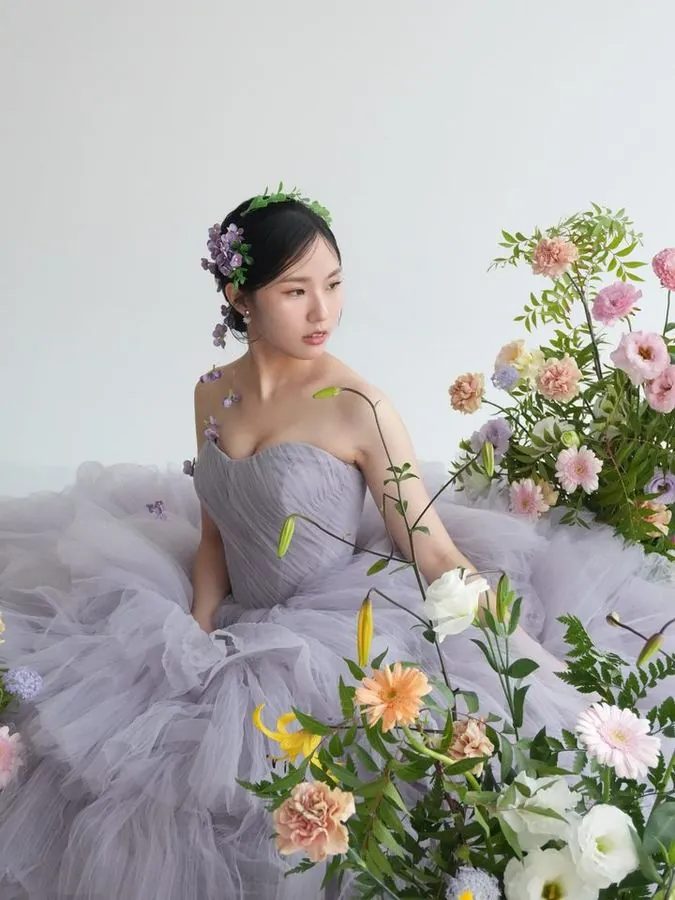 Nina 老師彩妝作品：花藝寫真造型
